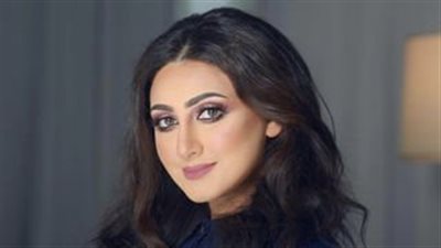 على طريقتها الخاصة.. الفنانة البحرينية هيفاء حسين تحتفل بعيد ميلادها