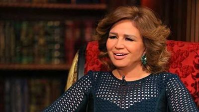 شاهد.. الممثلة المصرية إلهام شاهين تُبدي حسرتها على تراجع السينما المصرية (أبرز التصريحات)