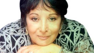  الفنانة المصرية سميرة عبدالعزيز تتطرق مجددًا للخلاف الذي نشب بينها وبين محمد رمضان (فيديو)