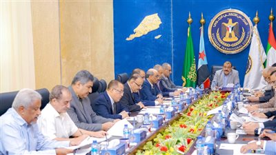 الانتقالي الجنوبي باليمن يكلف لجنة مشتركة للتحقيق في استحداثات ساحل رأس العارة بمحافظة لحج (صور)