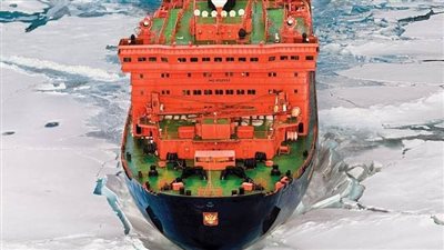 روسيا تنتهي من اختبارات بحرية على كاسحة جليد نووية