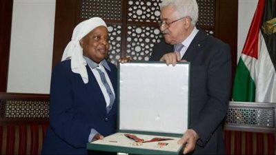 أبو مازن ينعي أول أسيرات الثورة الفلسطينية المعاصرة 