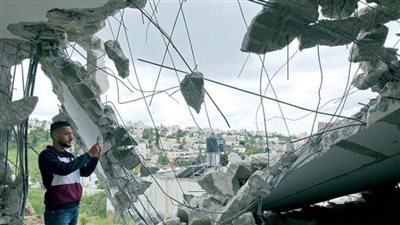 فلسطين.. قوات الاحتلال تعتقل 4 فلسطينيين وتهدم منزلًا في القدس