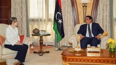 على هامش كوب 27.. المنفي يلتقي رئيسة الحكومة التونسية