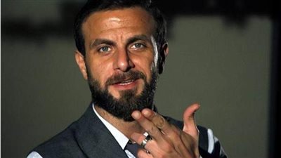  الفنان السوري يحيى بيازي يصدم متابعيه خلال ظهوره الأخير عبر 