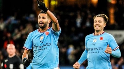 الجزائري رياض محرز ينجح في قيادة مانشستر سيتي للفوز على تشيلسي 2-0 (الاهداف)