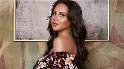  النجمة المصرية ياسمين تثير رئيس موجة جدل على مواقع التواصل الاجتماعي برسالة غامضة