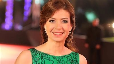 النجمة المصرية منال سلامة تكشف تفاصيل زواجها وحياتها الشخصية لأول مرة( قيديو)