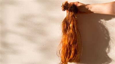 أسباب تساقط الشعر من الجذور عند البنات.. 15 نصيحة علاجية مهمة