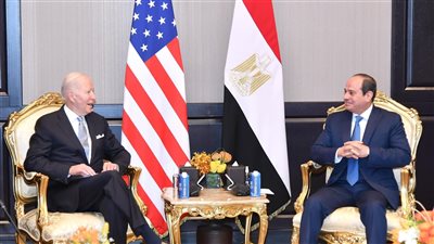 خبير: إشادة الرئيس الأمريكى بمصر يؤكد قوة العلاقات الاقتصادية بين البلدين