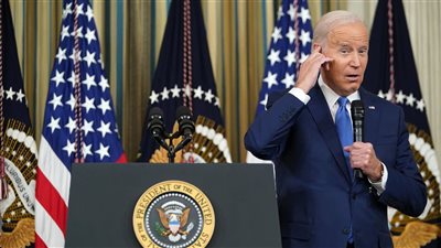 سياسي: زيارة 