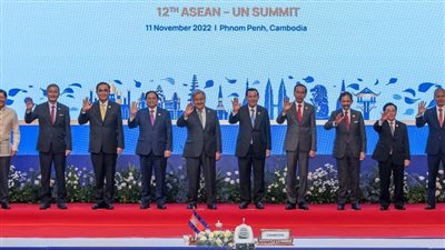  رئيس الوزراء الكمبودي يلتقي نظيره الأسترالي على هامش قمة 