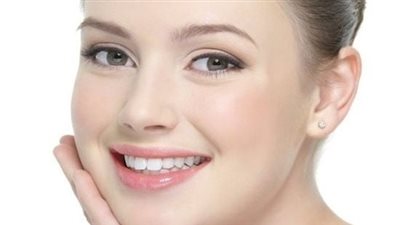 كيف أحصل على بشرة صافية؟.. 14 نصيحة لوجه مشرق دون ماكياج