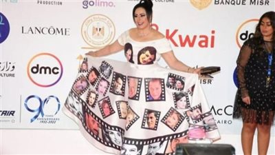 هند عاكف: أنا بجهز فستان مهرجان القاهرة من 6 شهور (فيديو)