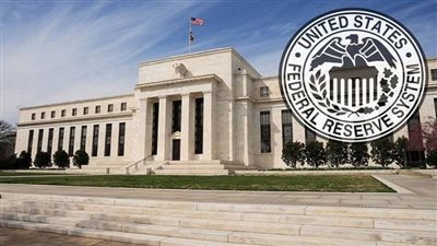 البنك المركزي الأمريكي يكشف احتمالية رفع الفائدة