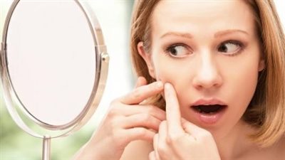 كيفية الحفاظ على البشرة الدهنية.. نصائح الأكاديمية الأمريكية للأمراض الجلدية