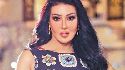  بإطلالة إنثوية جذابة.. الفنانة المصرية سمية الخشاب تتصدر التريند (صور)