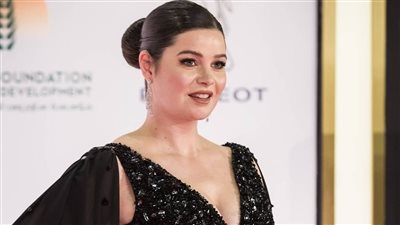 الفنانة المصري يسرا اللوزي تكشف تفاصيل تعرضها لأزمة نفسية.. وتعلق على واقعة التنمر (فيديو)