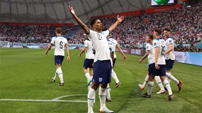 الأول من مواليد القرن 21.. بيلينجهام يدخل تاريخ المونديال بهدفه في إيران