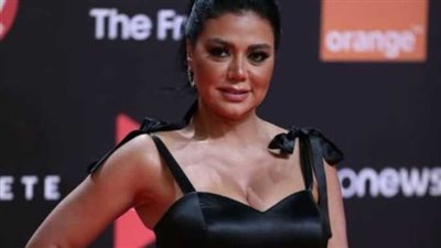 سر تصدر الفنانة المصرية رانيا يوسف محركات البحث