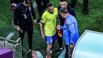 البرازيل ضد صربيا.. هل أصبح نيمار خارج المونديال بعد إصابته؟
