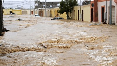 الأمطار والسيول تضرب جازان السعودية وسط تحذيرات للمواطنين