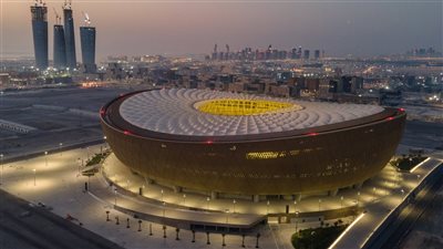 كأس العالم 2022.. اندلاع حريق في قطر بالقرب من ستاد لوسيل (فيديو)