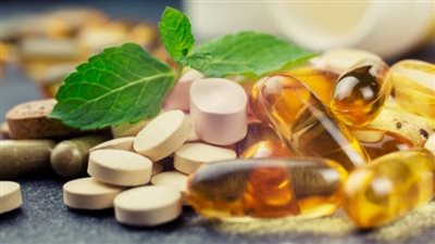 افضل مكمل غذائي للنساء بعد الأربعين.. فيتامينات ومعادن مهمة لتعزيز الصحة 