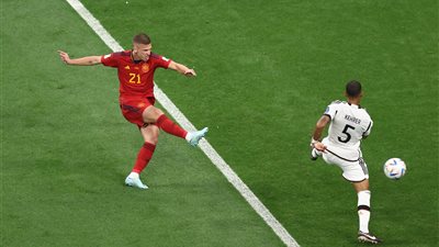 التعادل السلبي يحسم الشوط الأول من مباراة إسبانيا وألمانيا في كأس العالم