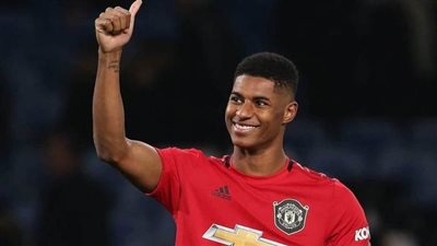 ماركوس راشفورد يقرر السباحة ضد التيار في أزمة ناديه مع كريستيانو رونالدو نجم منتخب البرتغال