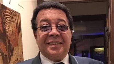 سر تصدر الفنان 