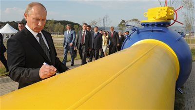 اتحاد ثلاثي بقيادة روسيا.. هل يشهد العالم ميلاد 