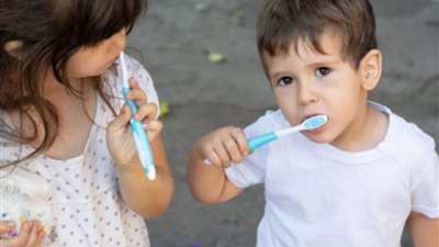 أفضل معجون طبي لتقوية أسنان طفلك.. الغني بالفلورايد