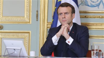 ماكرون يطمئن الفرنسيين بشأن أزمة الكهرباء: 