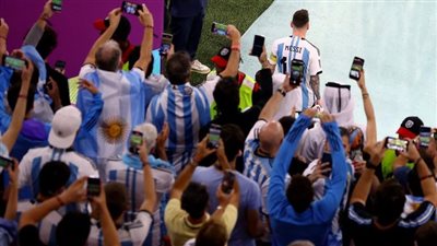 من هو بطل الأرجنيتن لجماهير بلاده خلال مواجهة أستراليا في كأس العالم 2022؟ (صور)