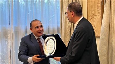 السفير المصري الجديد لدى كينيا يستقبل وفدًا من شركات القطاع الخاص المصري