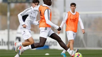 الفريق الملكي يستعد بقوة لعودة المنافسات بعد نهاية كأس العالم (صور)