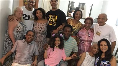 ابنة بيليه تكشف حقيقة تدهور حالته.. وأحفاده: 