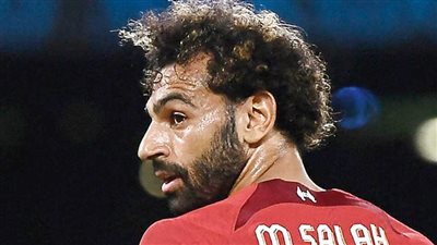 شاهد.. صلاح ينشغل بمتابعة قمة محلية بعيدا عن نهائيات كأس العالم 2022 بقطر 