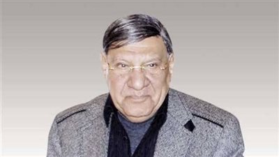 هل طرد وزير الداخلية زكي بدر الإعلامي مفيد فوزي؟