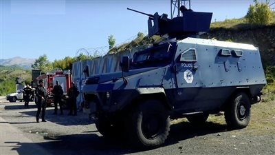  صرب كوسوفو يفجرون عبوات ناسفة في مكتب انتخابي.. ماذا حدث؟