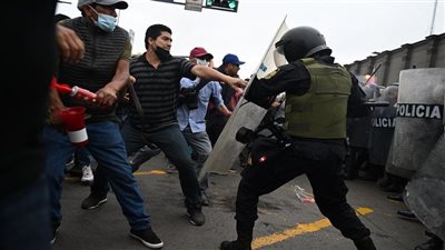 صور تكشف طبيعة للأوضاع في بيرو بعد ساعات من عزل بيدرو كاستيلو