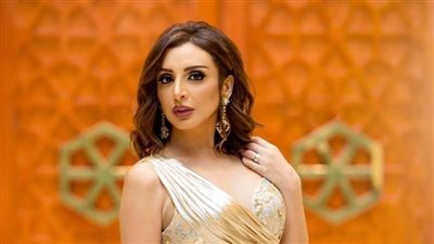  أنغام توجه رسالة للفنان خالد سليم بعد نشره مقطع فيديو يتفاعل فيه مع أغنيتها 