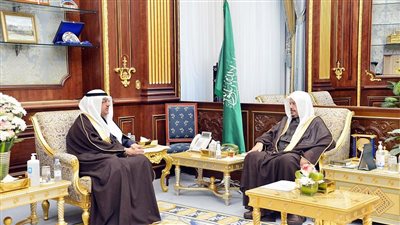 السعودية.. آل الشيخ يستقبل وزير الدولة عضو مجلس الوزراء لشؤون مجلس الشورى