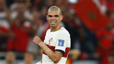 بيبي أكمل مباراة البرتغال ضد المغرب مصابًا بكسر في ذراعه