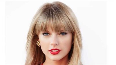 كيف احتفلت النجمة العالمية تايلور سويفت بعيد ميلادها الـ33؟ (صور)