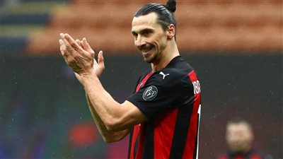  أسطورة كرة القدم إبراهيموفيتش Zlatan Ibrahimović يتوقع من سيفوز بكأس العالم 2022