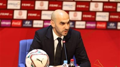 وليد الركراكي يقدم اعتذاره للمغاربة بعد الهزيمة أمام فرنسا بكأس العالم 2022