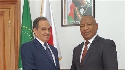 رئيس وزراء مدغشقر يستقبل سفير جمهورية مصر العربية بمناسبة قرب انتهاء فترة عمله