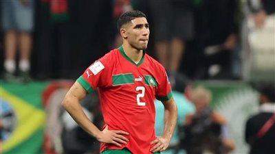 مشادة بين أشرف حكيمي ورئيس الفيفا عقب نهاية مباراة المغرب وكرواتيا